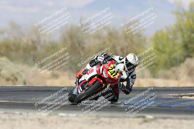 media/Apr-19-2025-CVMA (Sat) [[586b59ad56]]/Race 13-Amateur Supersport Open/